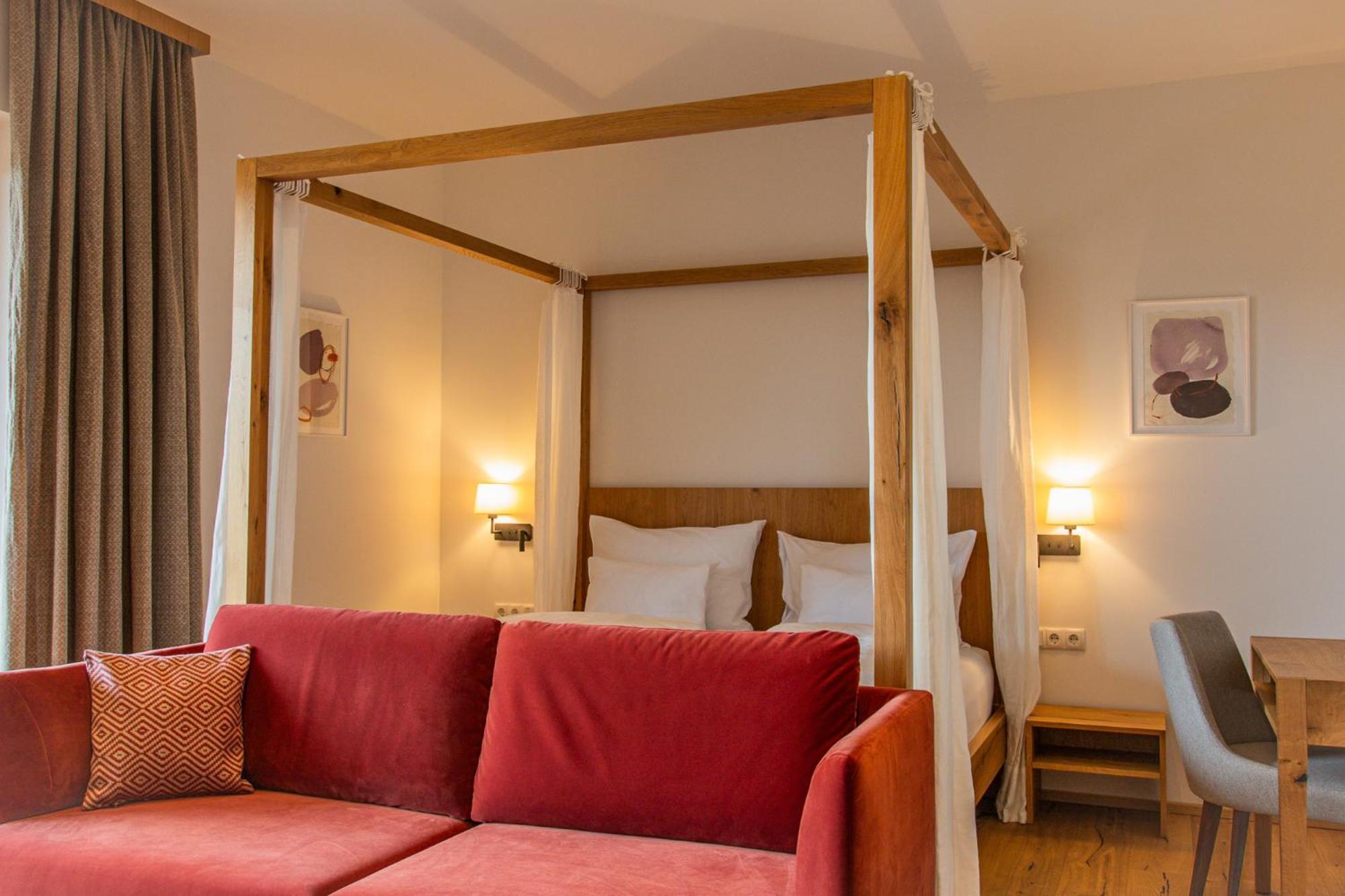 Weinhaus Nigl - Hotel, Restaurant Und Spa Senftenberg Exteriör bild